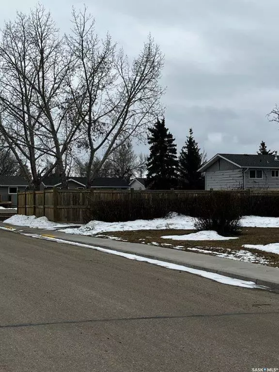 Kindersley, SK S0L 1S1,58 Rutley CRESCENT
