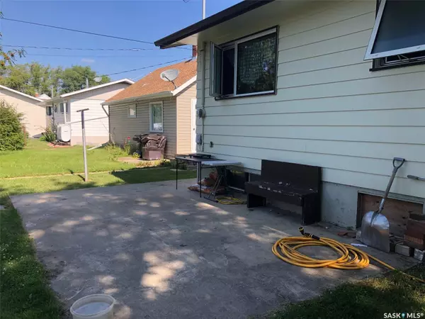Preeceville, SK S0A 3B0,109 1st AVENUE NW