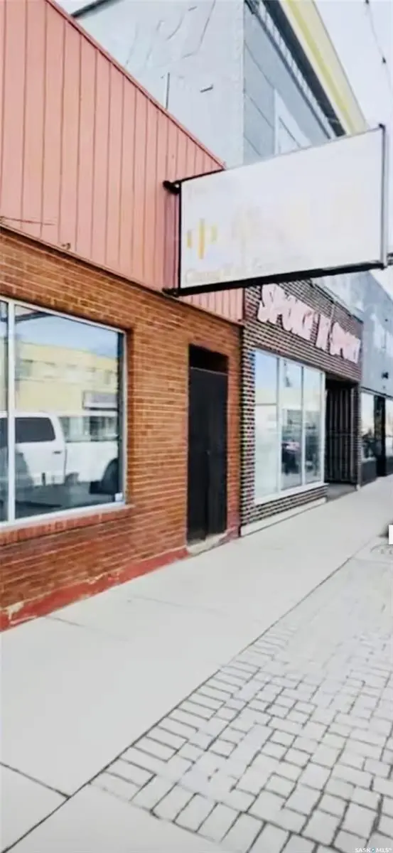 Saskatoon, SK S7M 0W8,221 20th STREET W