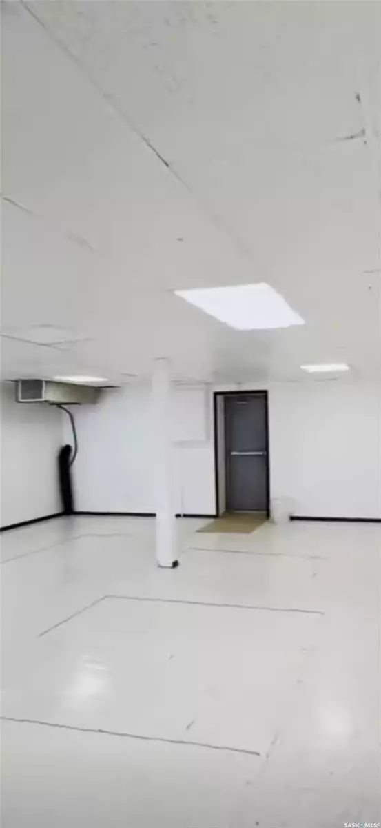 Saskatoon, SK S7M 0W8,221 20th STREET W