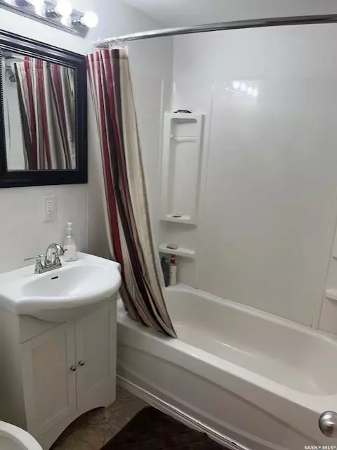 Delisle, SK S0L 0P0,304 1st STREET W