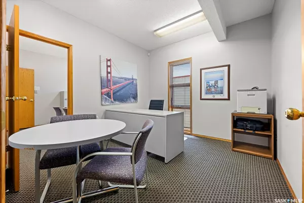 Regina, SK S4V 1R9,320 GARDINER PARK COURT #A