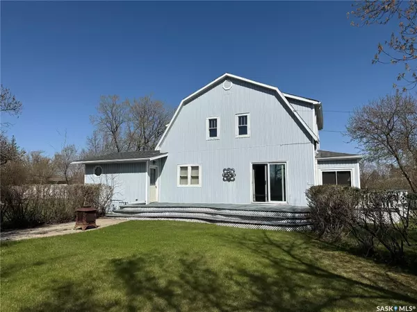 Redvers, SK S0C 2H0,8 Dr Arthur AVENUE