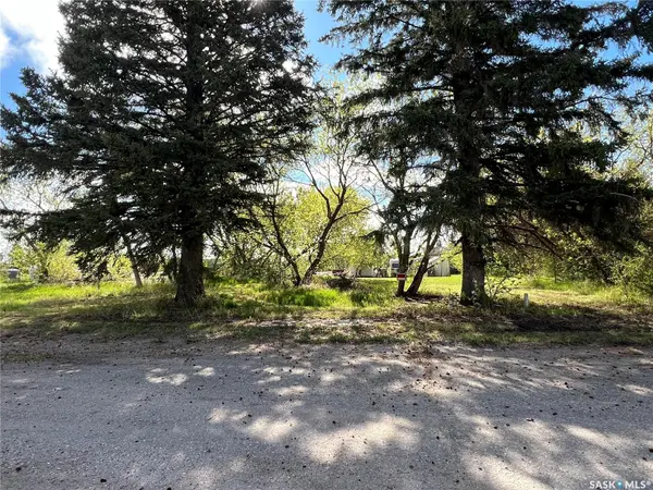 104-106 Main STREET, Yellow Creek, SK S0K 4M0