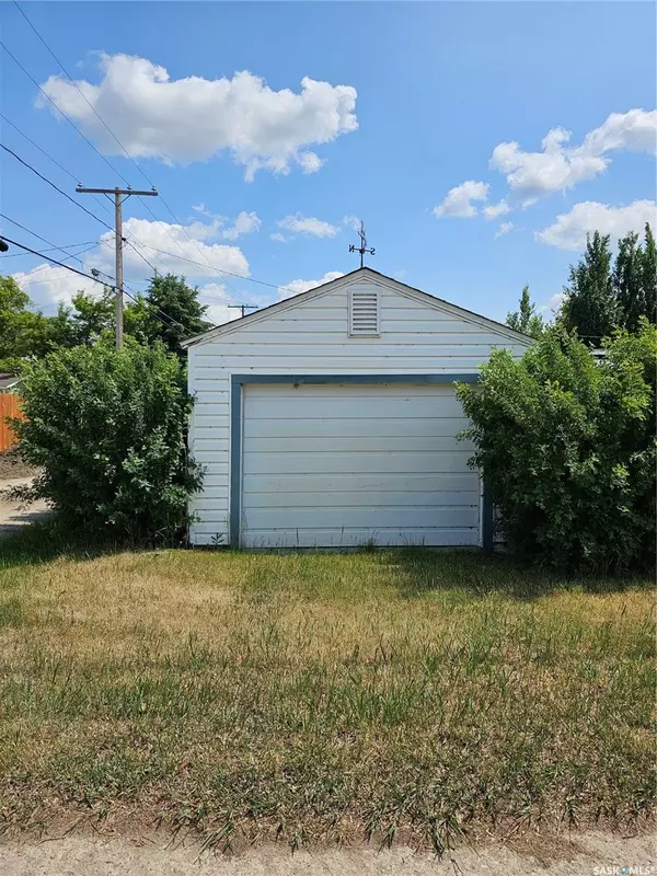 Unity, SK S0K 4L0,297 2nd AVENUE W