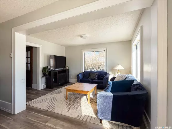 Gull Lake, SK S0N 1A0,1159 Conrad AVENUE