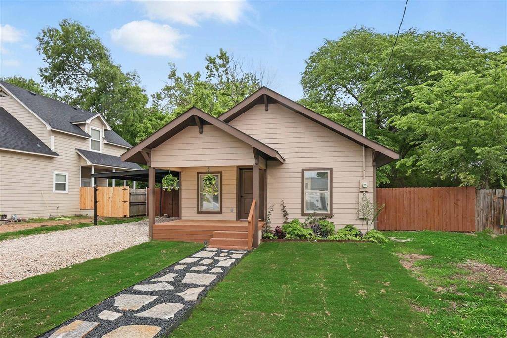 Waxahachie, TX 75165,217 N Hawkins Street