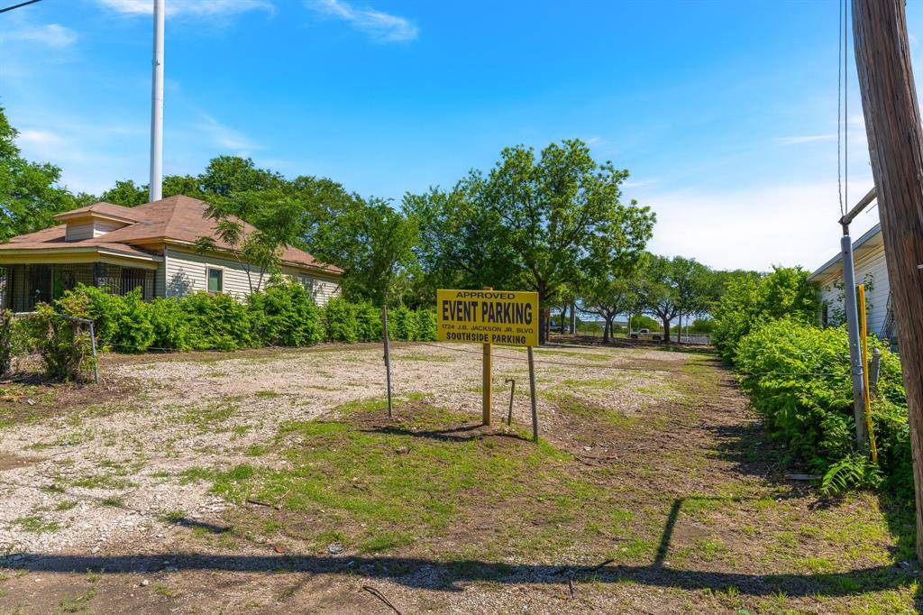 1724 Jb Jackson Jr Boulevard #J, Dallas, TX 75210