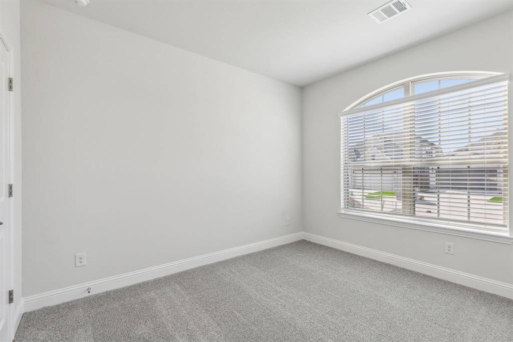 Fort Worth, TX 76036,10324 Lenten Rose Street