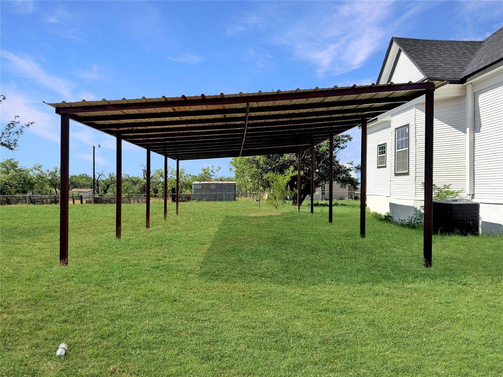 Sweetwater, TX 79556,800 W THIRD ST