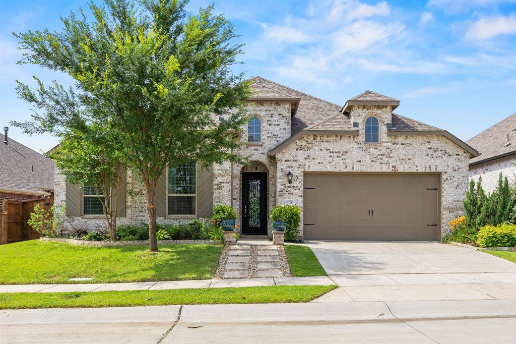 9424 Excursion Drive, Oak Point, TX 75068