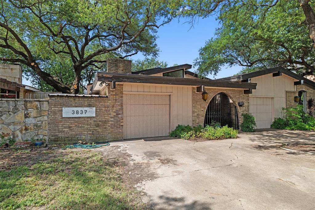 University Park, TX 75225,3837 Northwest Parkway