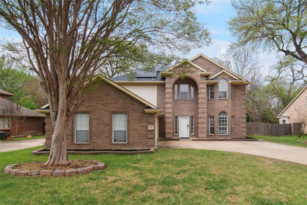 525 N Parks Drive, Desoto, TX 75115