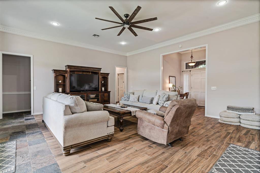 Paris, TX 75462,2830 Willow Bend