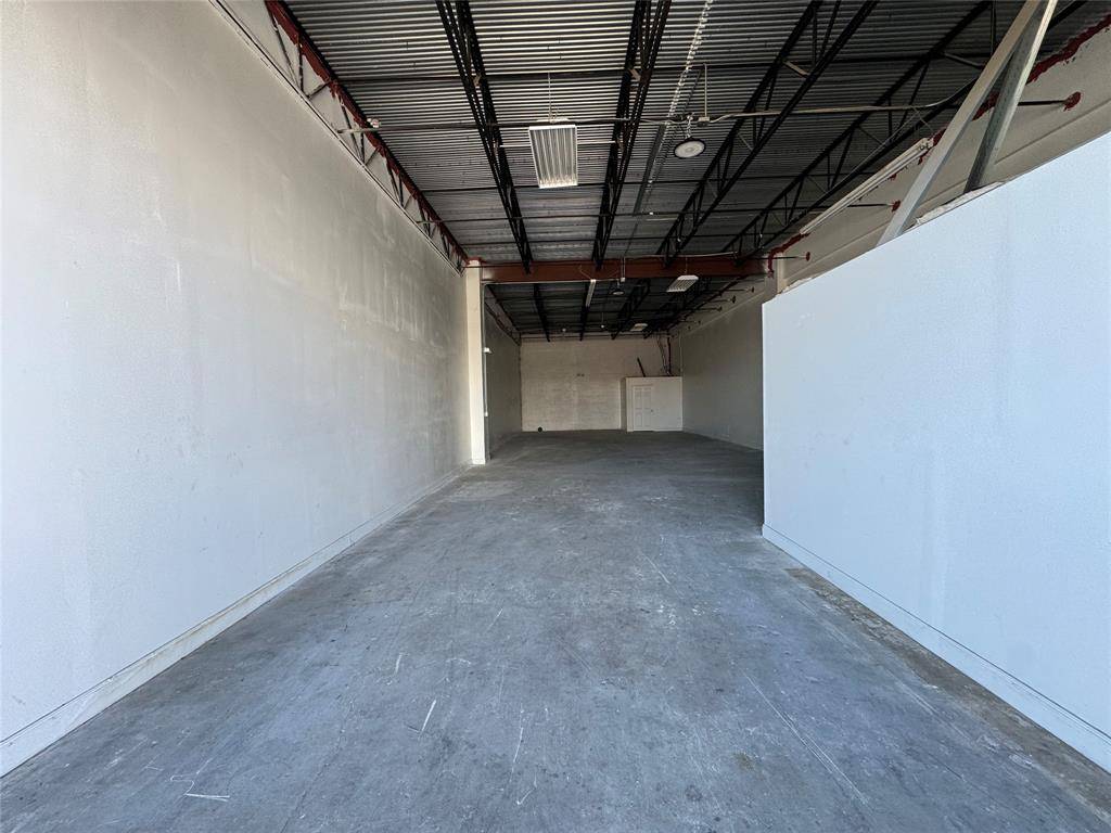 1864 NW 38, Lauderhill, FL 33311