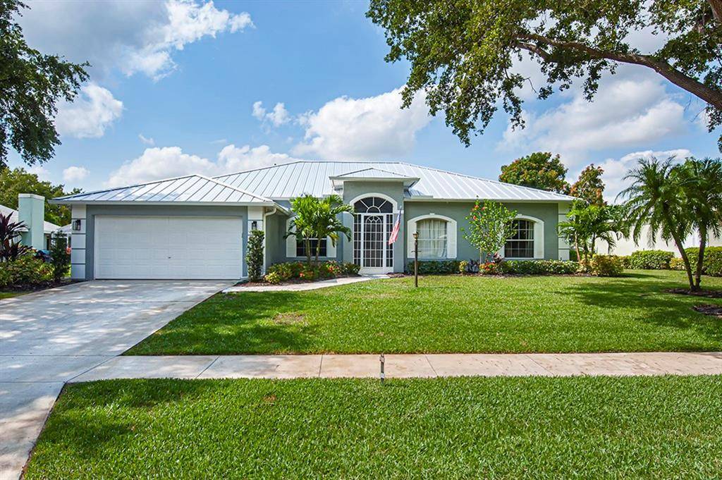 Vero Beach, FL 32968,514 53rd Sq