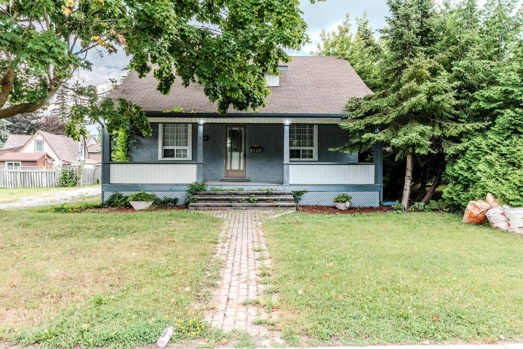 238 Church ST, Georgina, ON L4P 1J8