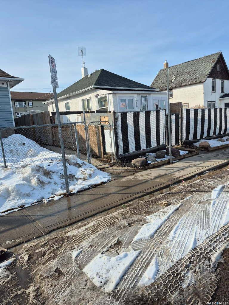 Regina, SK S4T 1Y8,1316 Angus STREET