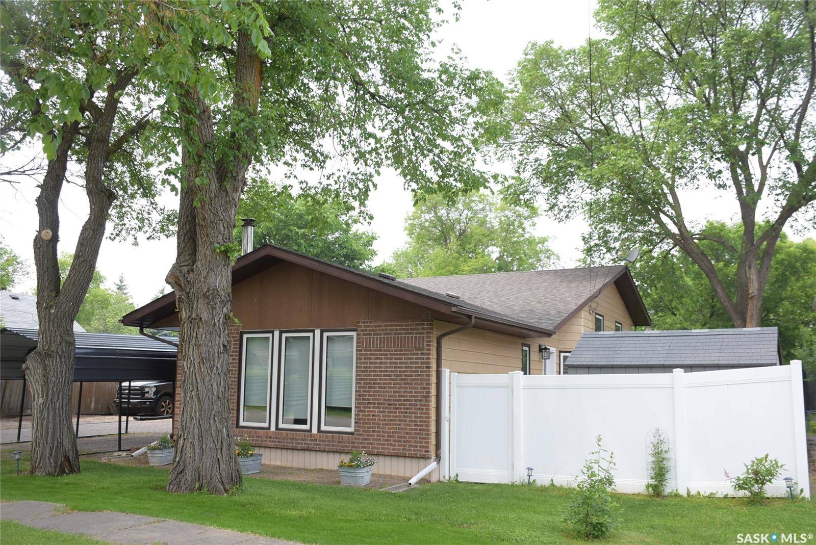 Indian Head, SK S0G 2K0,119 Dewdney STREET