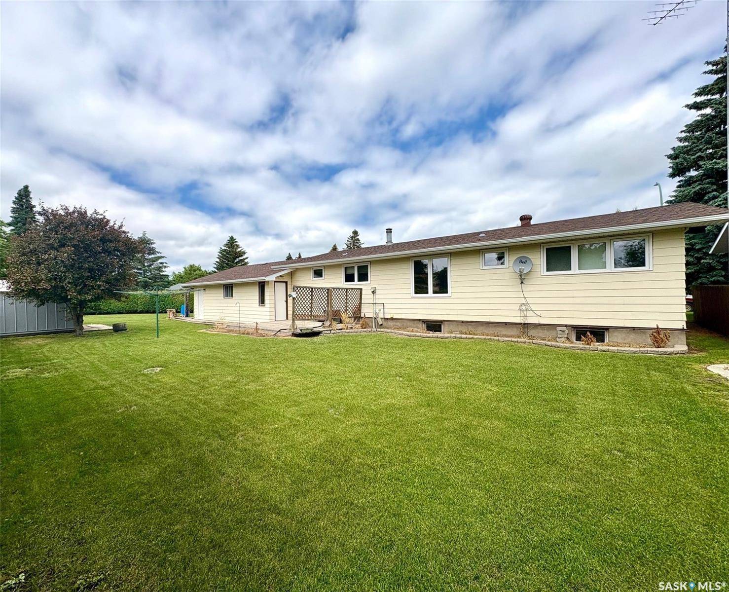 Esterhazy, SK S0A 0X0,506 Grant BAY