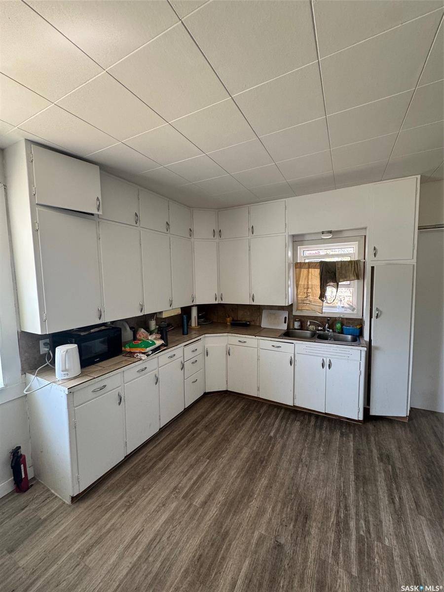 North Battleford, SK S9A 1A9,1851 101st STREET