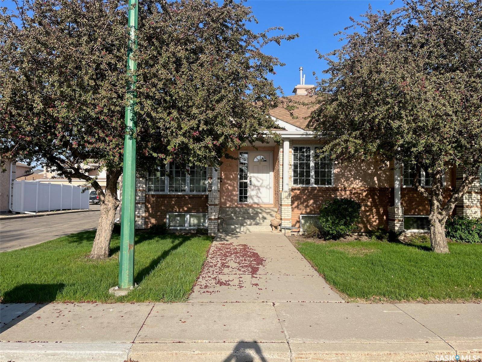 107 Rever ROAD #14, Saskatoon, SK S7S 1G8