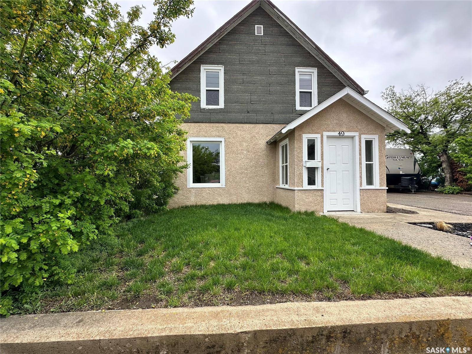 49 9th AVENUE NE, Swift Current, SK S9H 2R9