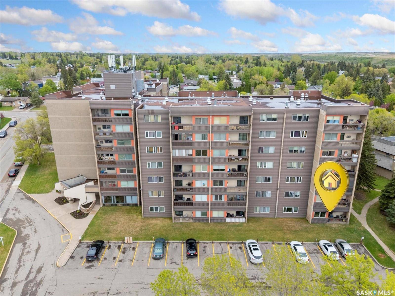 Saskatoon, SK S7K 5T4,351 Saguenay DRIVE #107