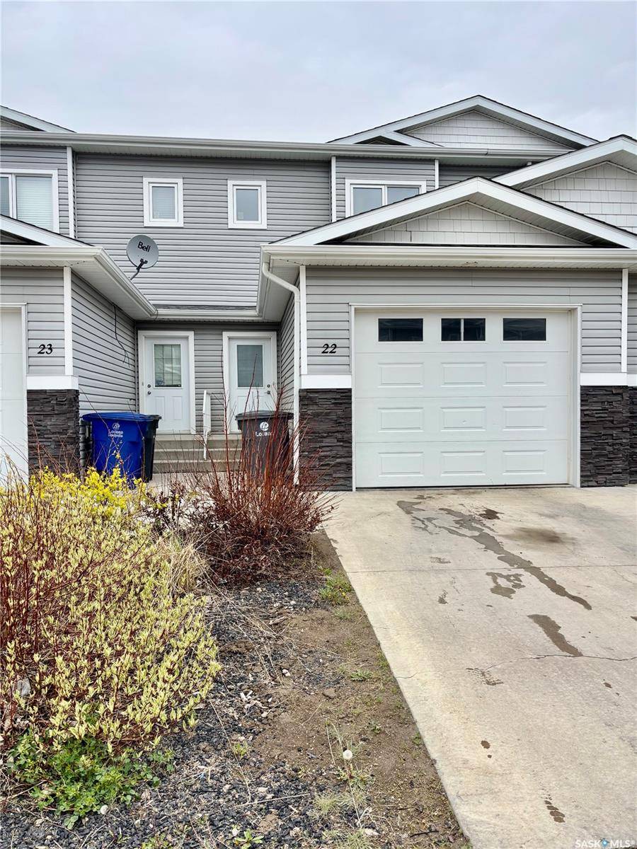 10 Clark DRIVE #22, Kindersley, SK S0L 1S1