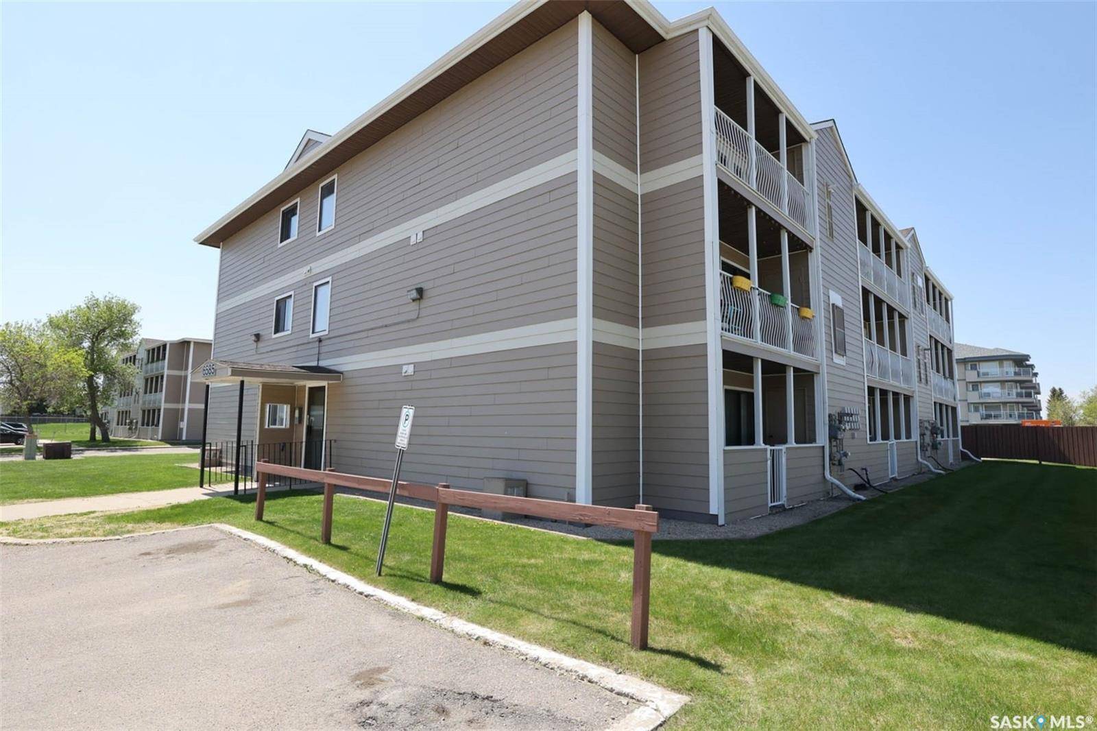 6585 Rochdale BOULEVARD #3, Regina, SK S4X 2Z1