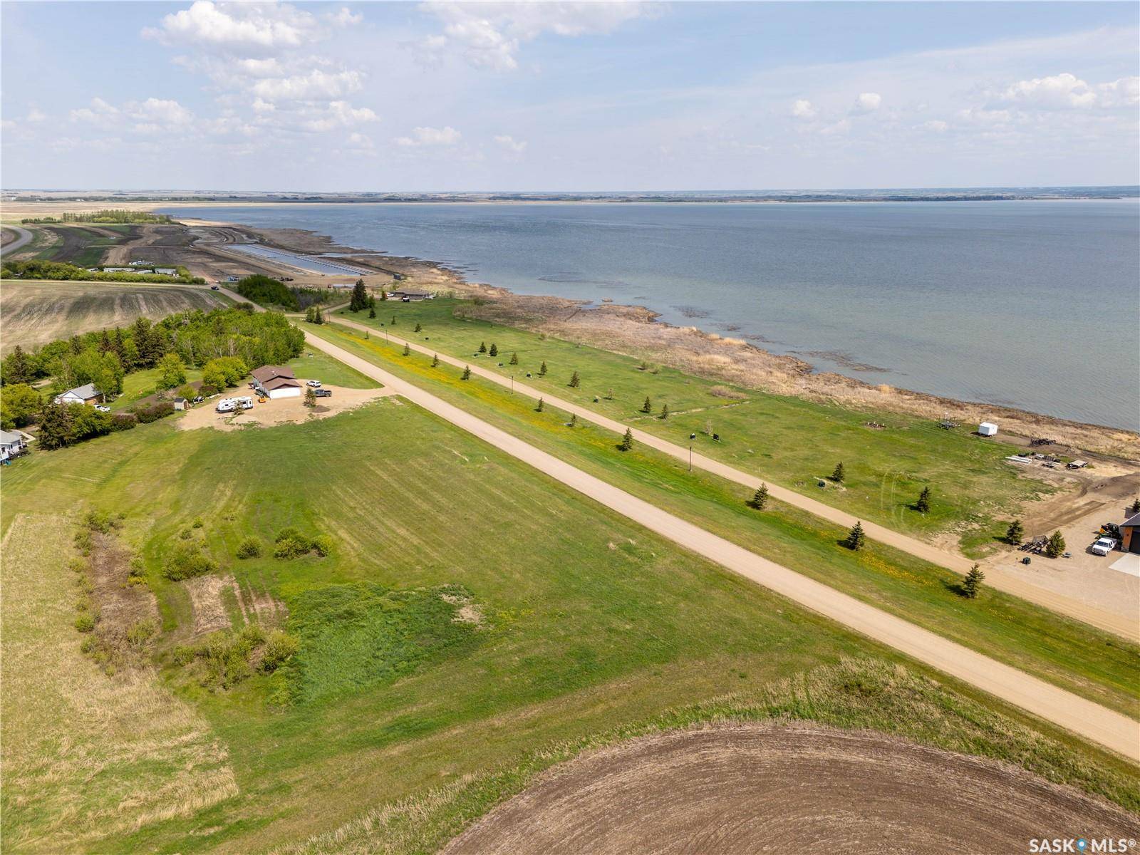 750 Lakeshore DRIVE, Meota, SK S0M 1X0
