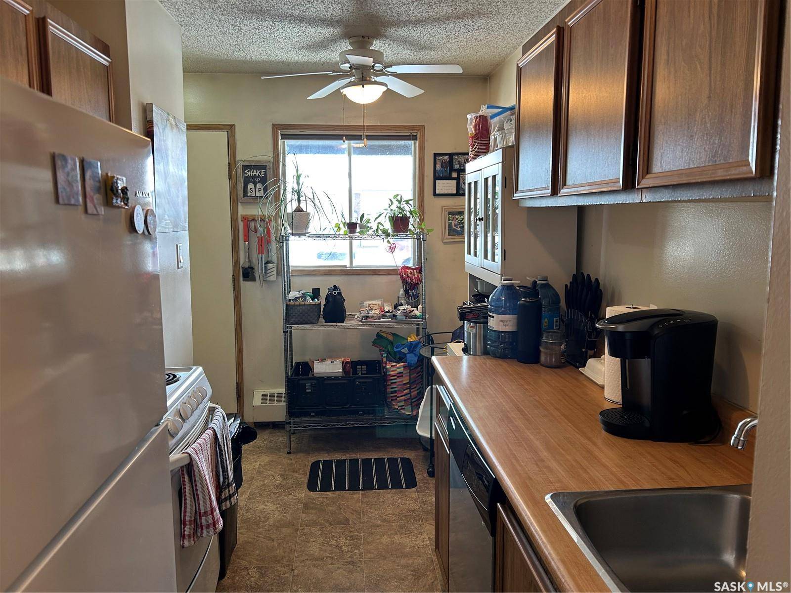Regina, SK S4R 8C6,15 Alport CRESCENT #106