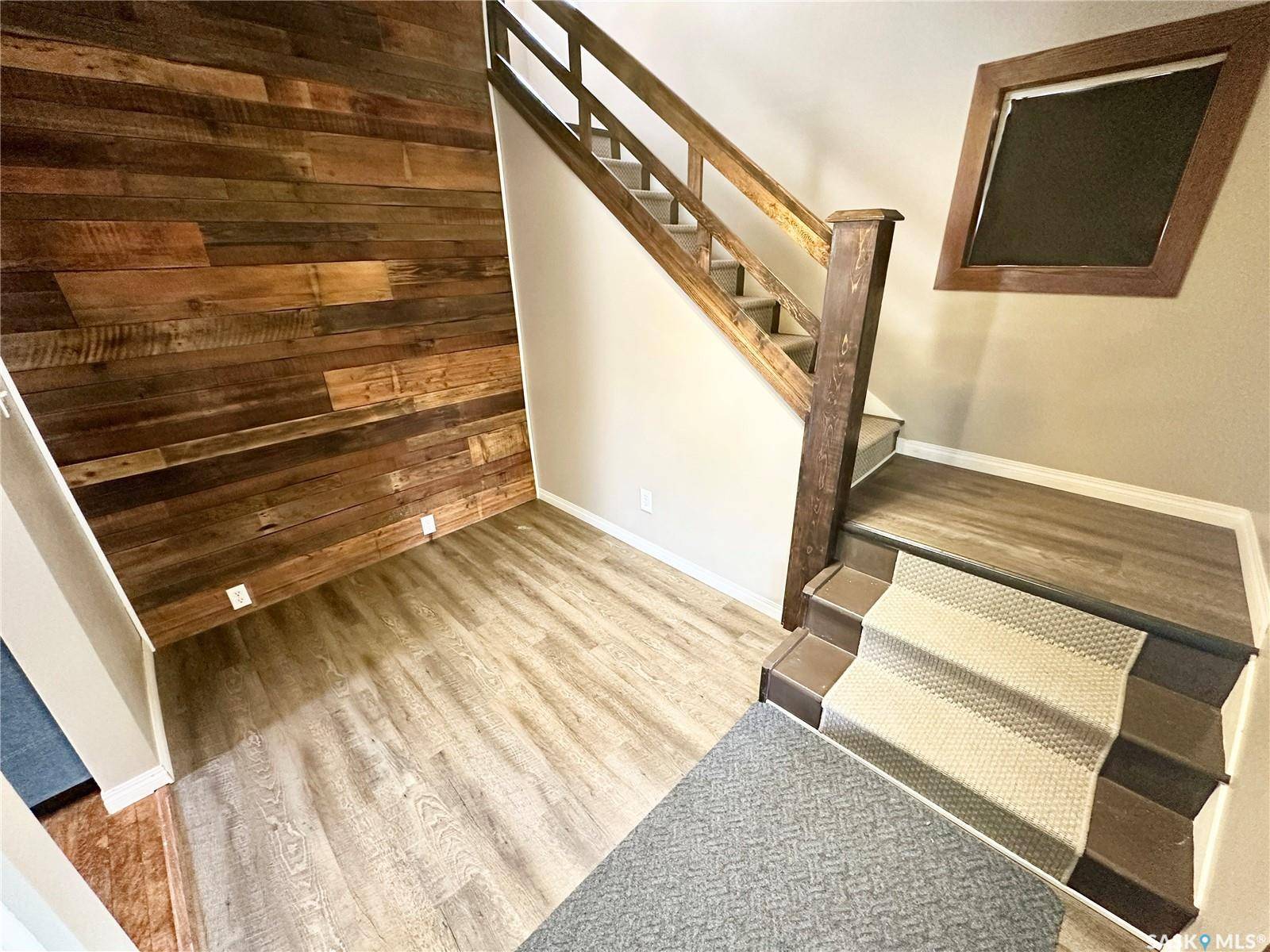 Weyburn, SK S4H 1E8,125 9th STREET NE