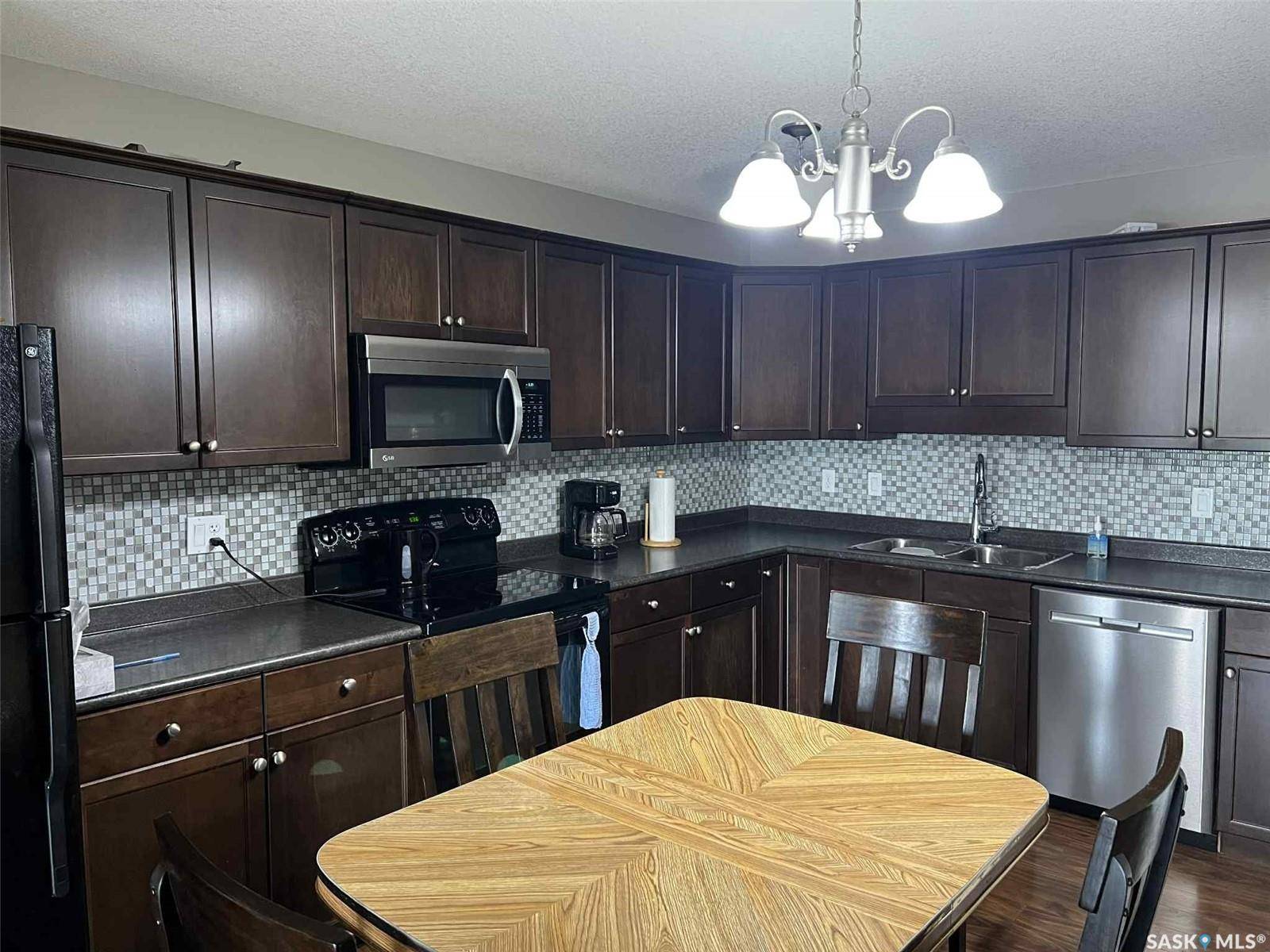 Regina, SK S4X 0B8,1300 Stockton STREET #313E