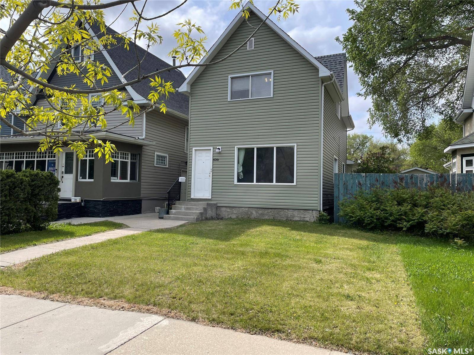 520 8th STREET E, Saskatoon, SK S7H 0P8