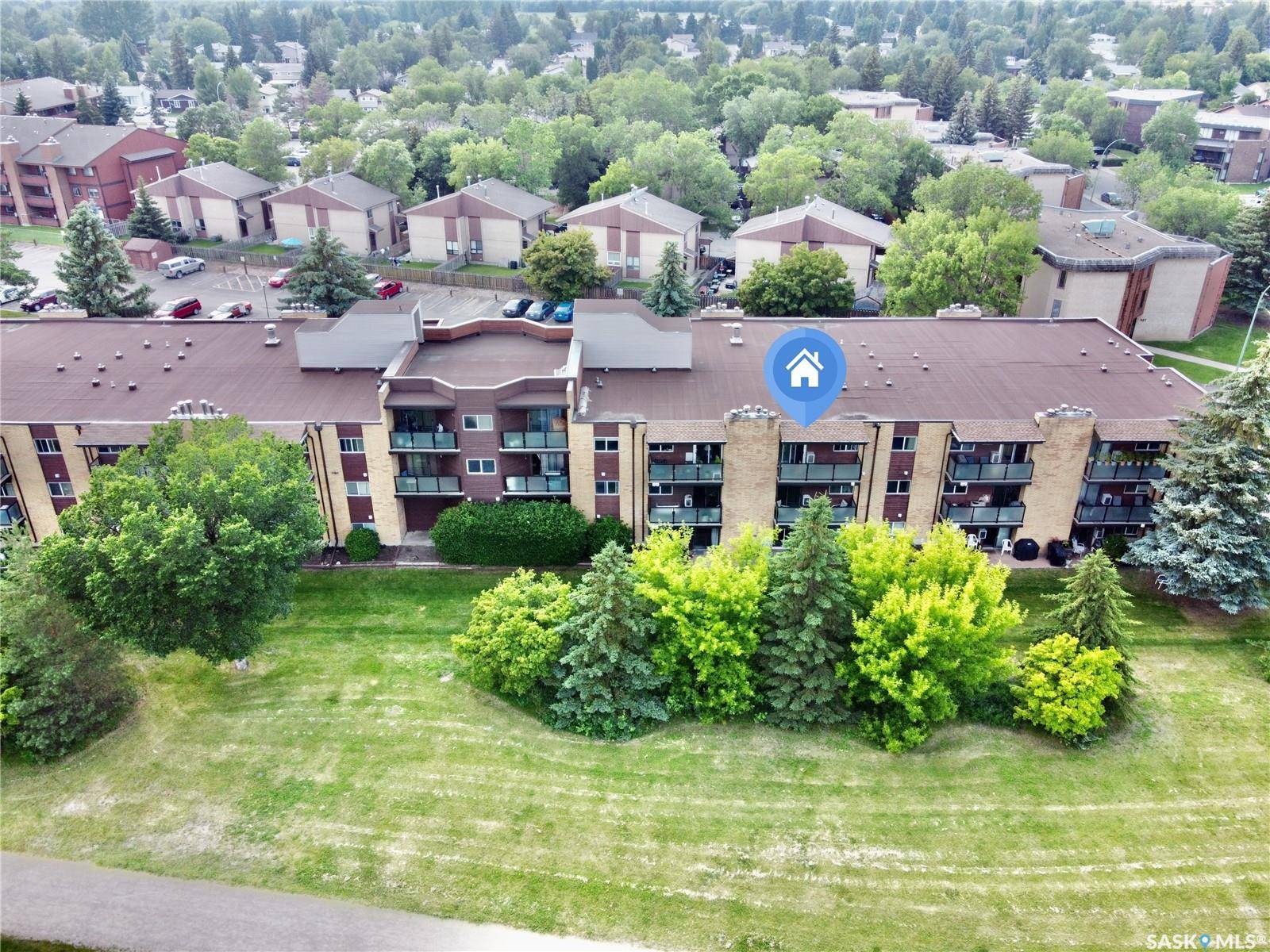 411 Tait COURT #304, Saskatoon, SK S7H 5L3