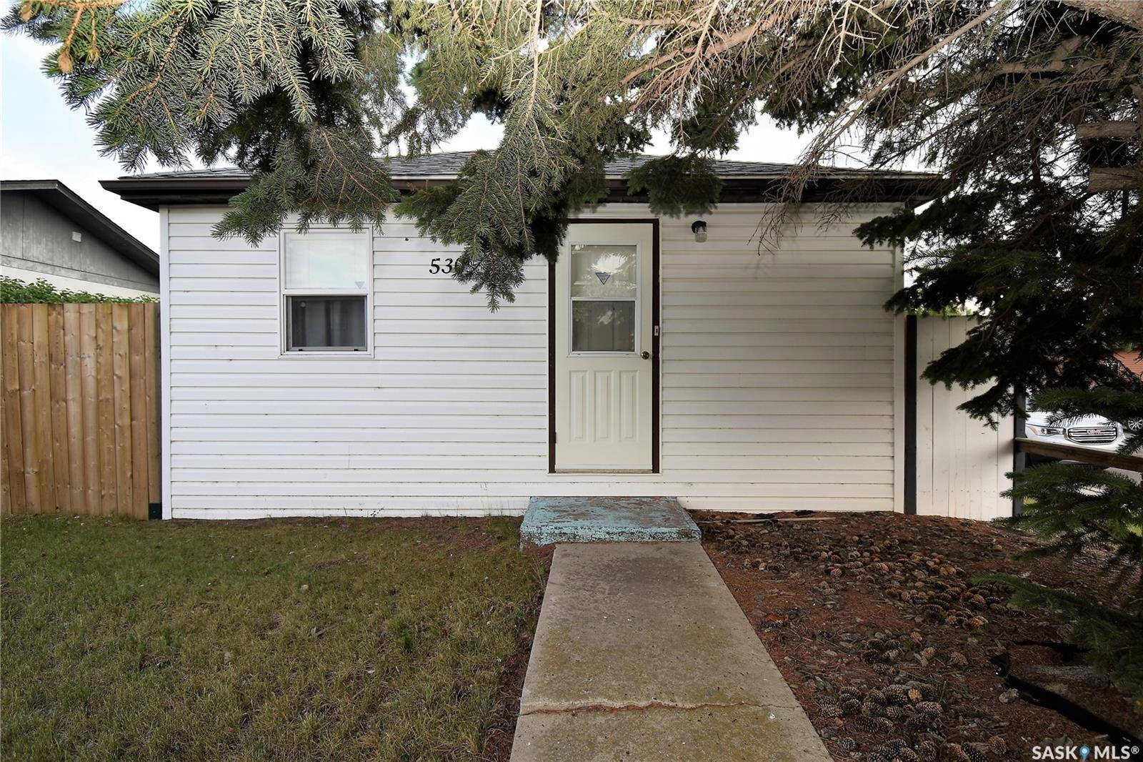 530 Eva STREET, Estevan, SK S4A 1N8