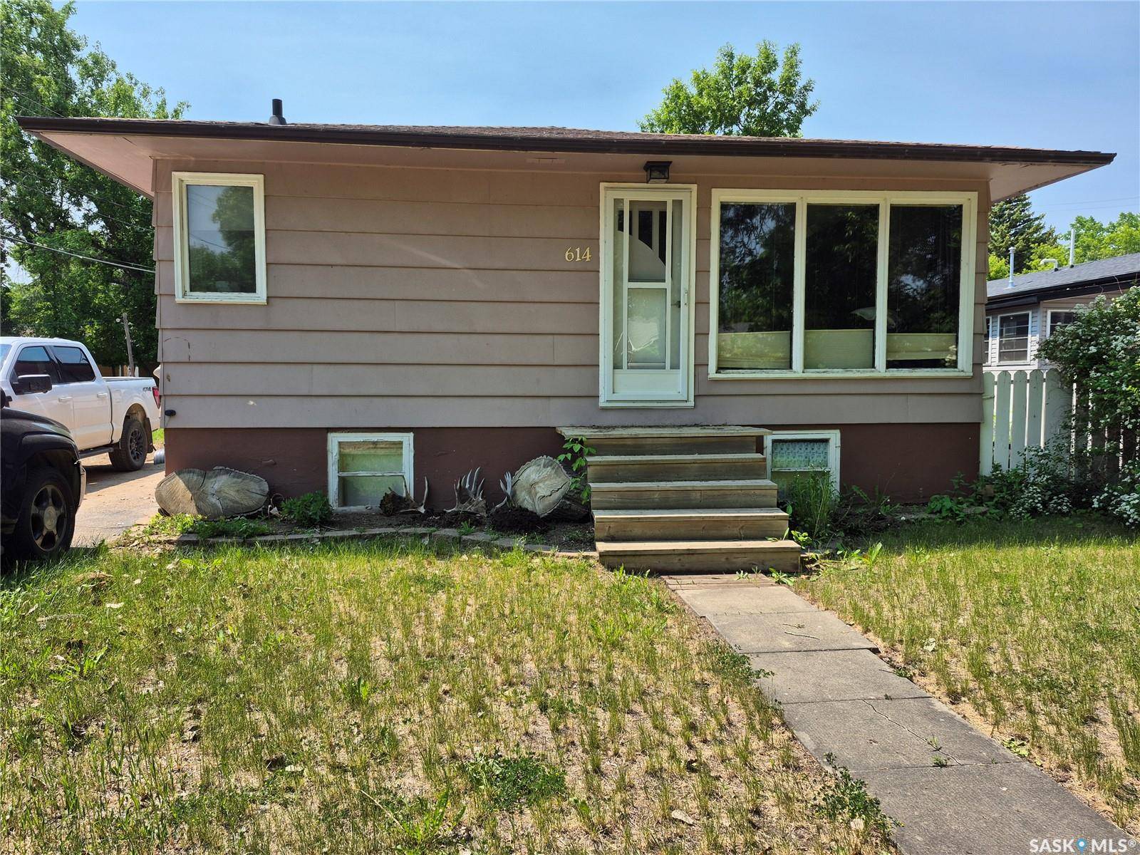 614 Mann AVENUE, Radville, SK S0C 2G0