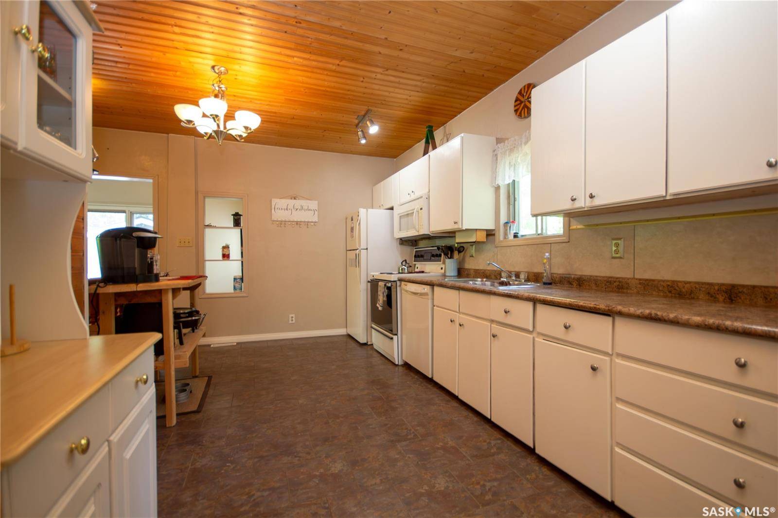 Wilkie, SK S0K 4W0,407 2nd STREET E