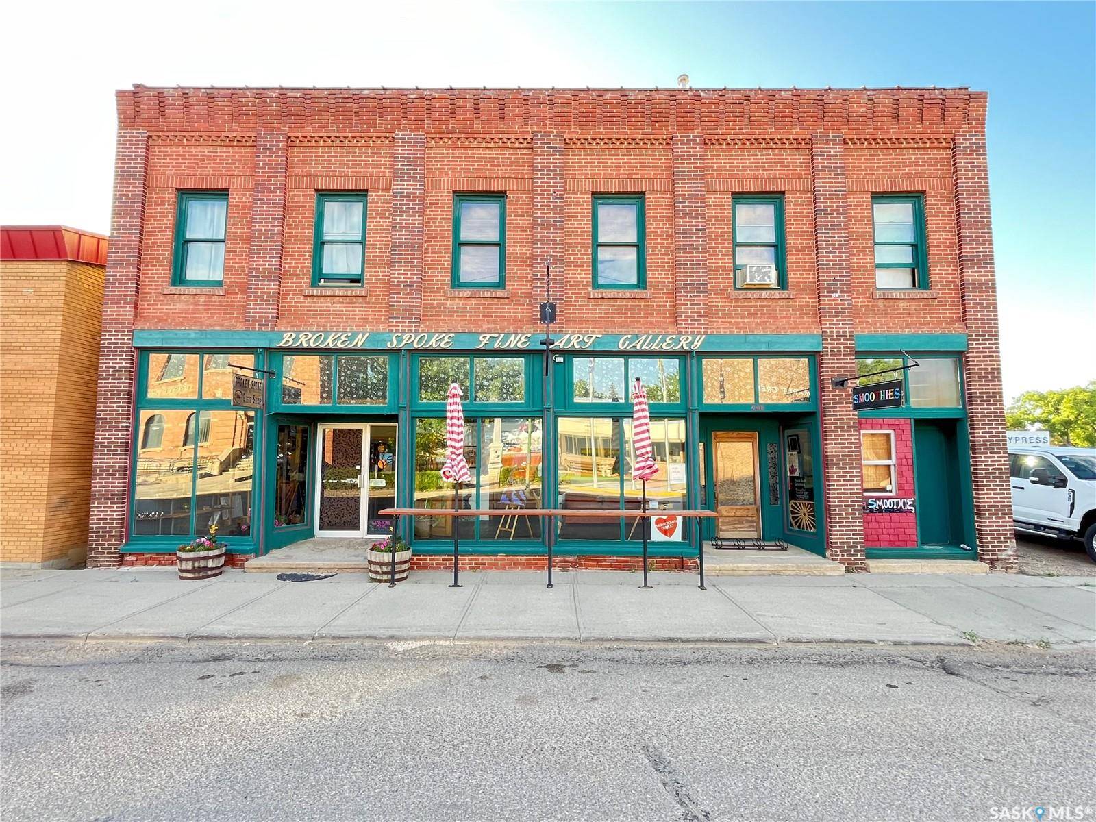 208 Jasper STREET, Maple Creek, SK S0N 1N0