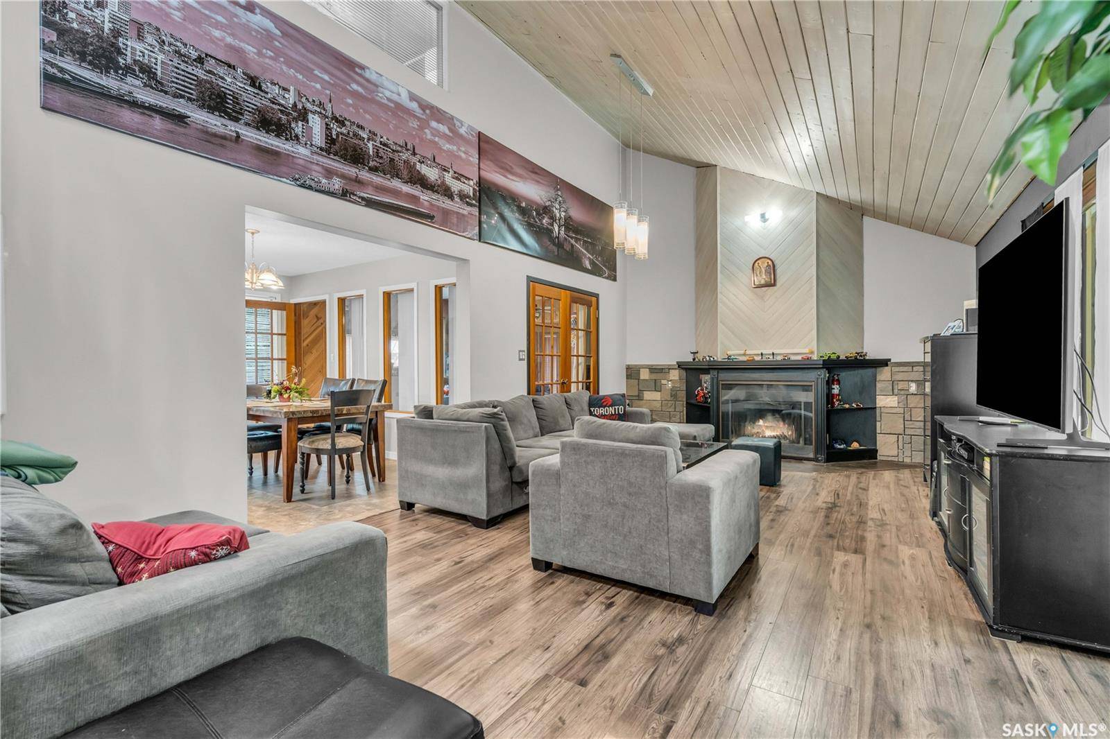 North Battleford, SK S9A 3S9,1092 111th STREET