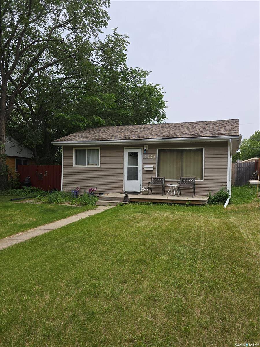1126 GARRY STREET, Regina, SK S4T 5R5