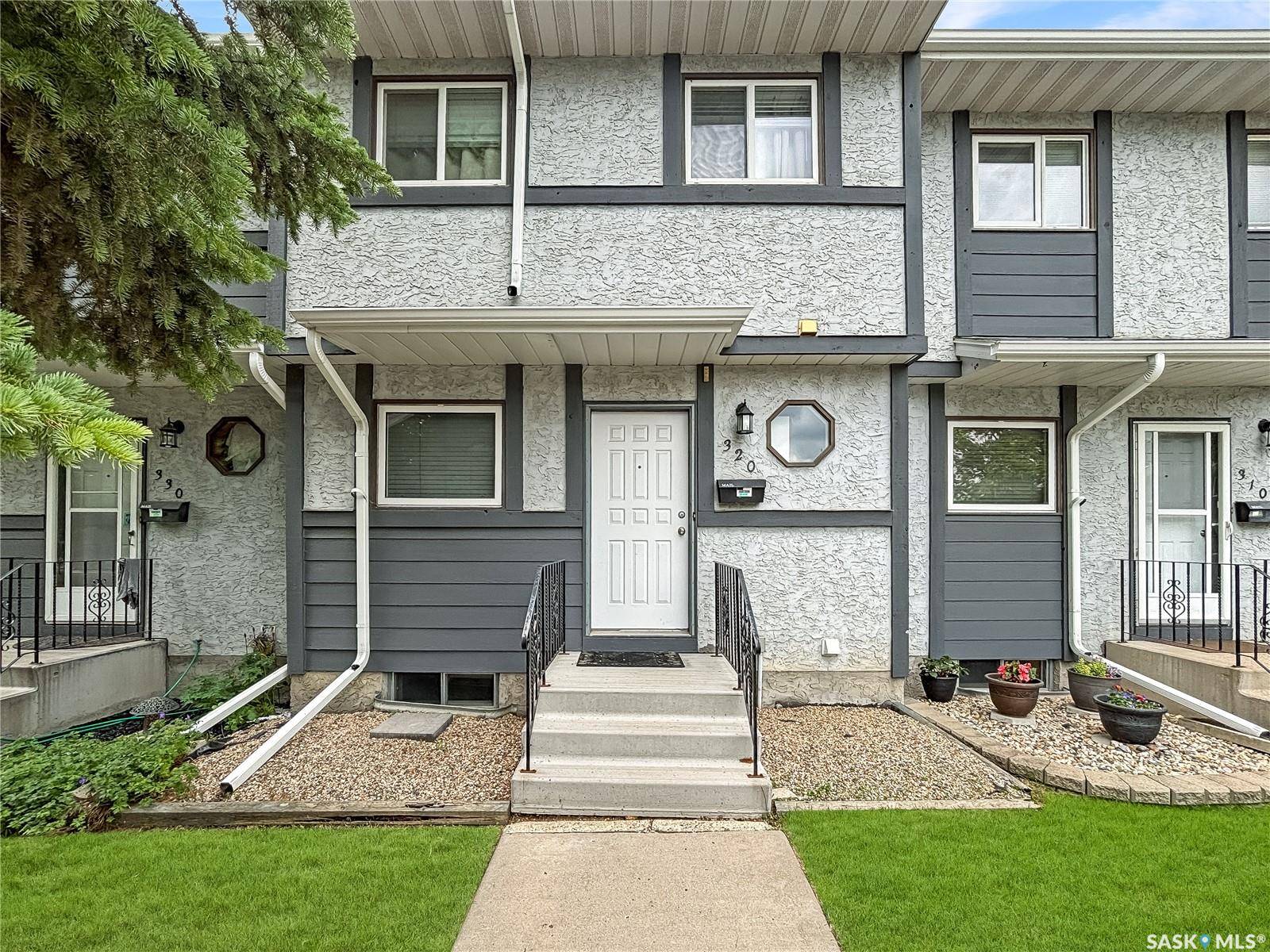 140 Meilicke ROAD #320, Saskatoon, SK S7K 7Y5