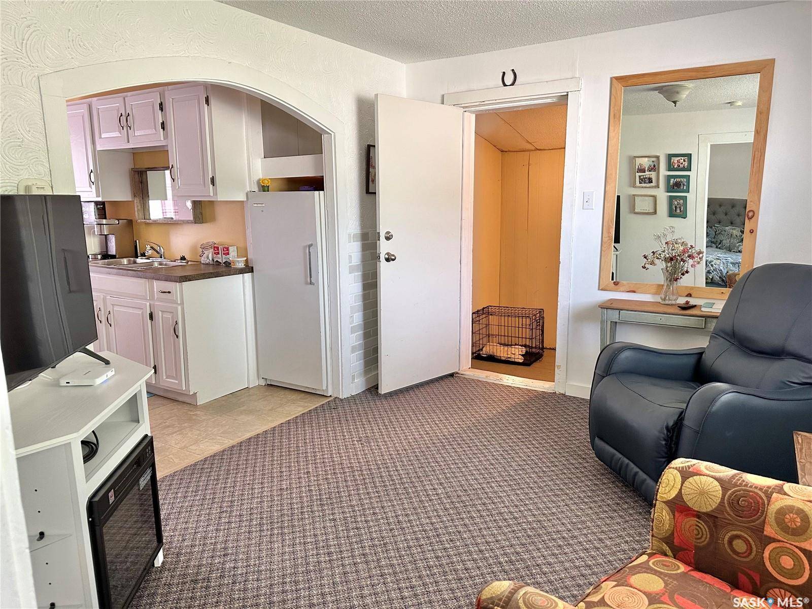 Spiritwood, SK S0J 2M0,400 First AVENUE E
