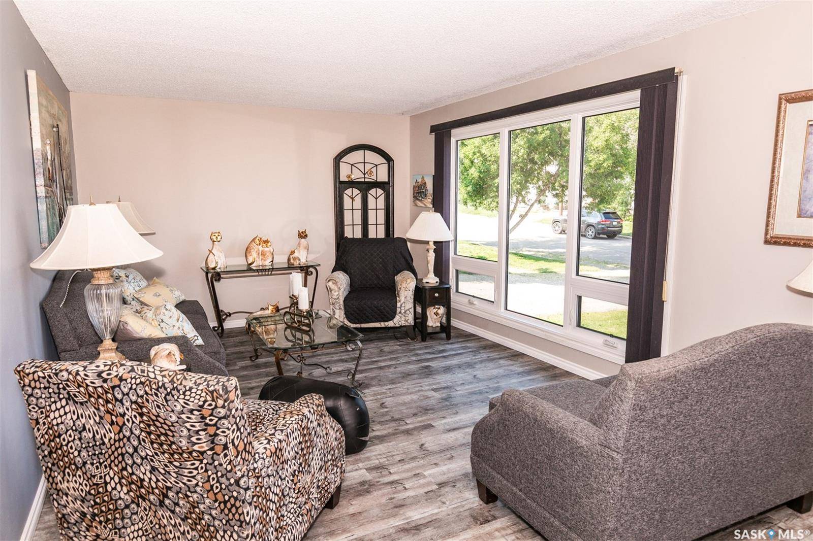 Kerrobert, SK S0L 1R0,317 Saskatchewan AVENUE