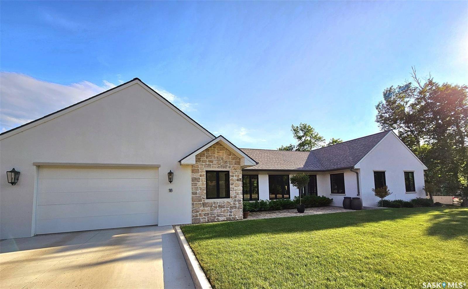 18 Watzamattau STREET, Kenosee Lake, SK S0C 2S0
