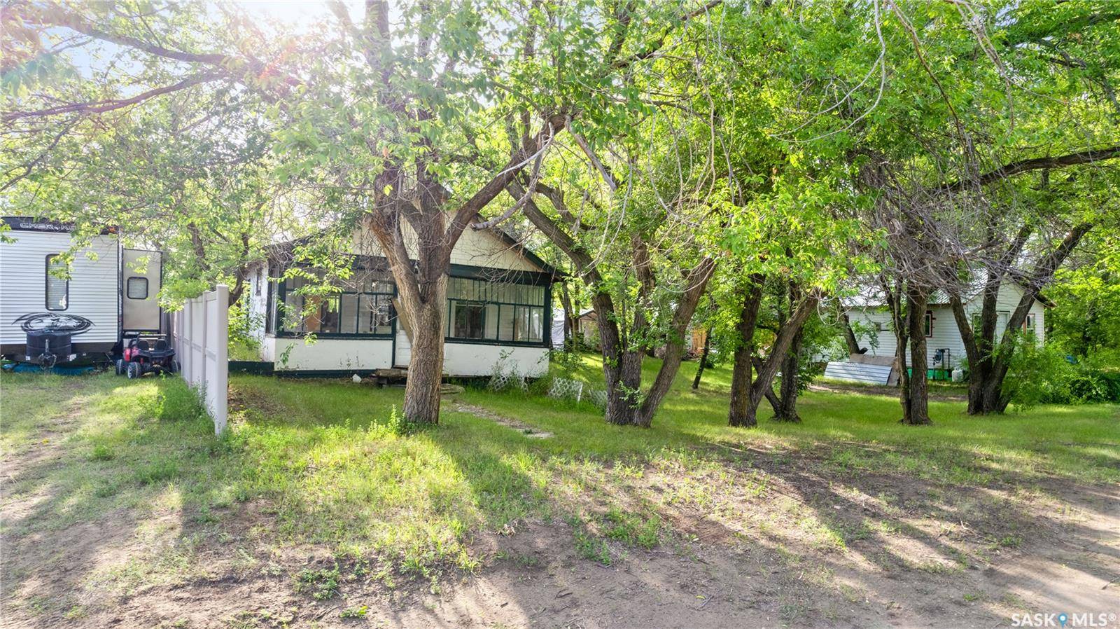 11 & 12 Rose CRESCENT, Pike Lake Provincial Park, SK S7K 1N2