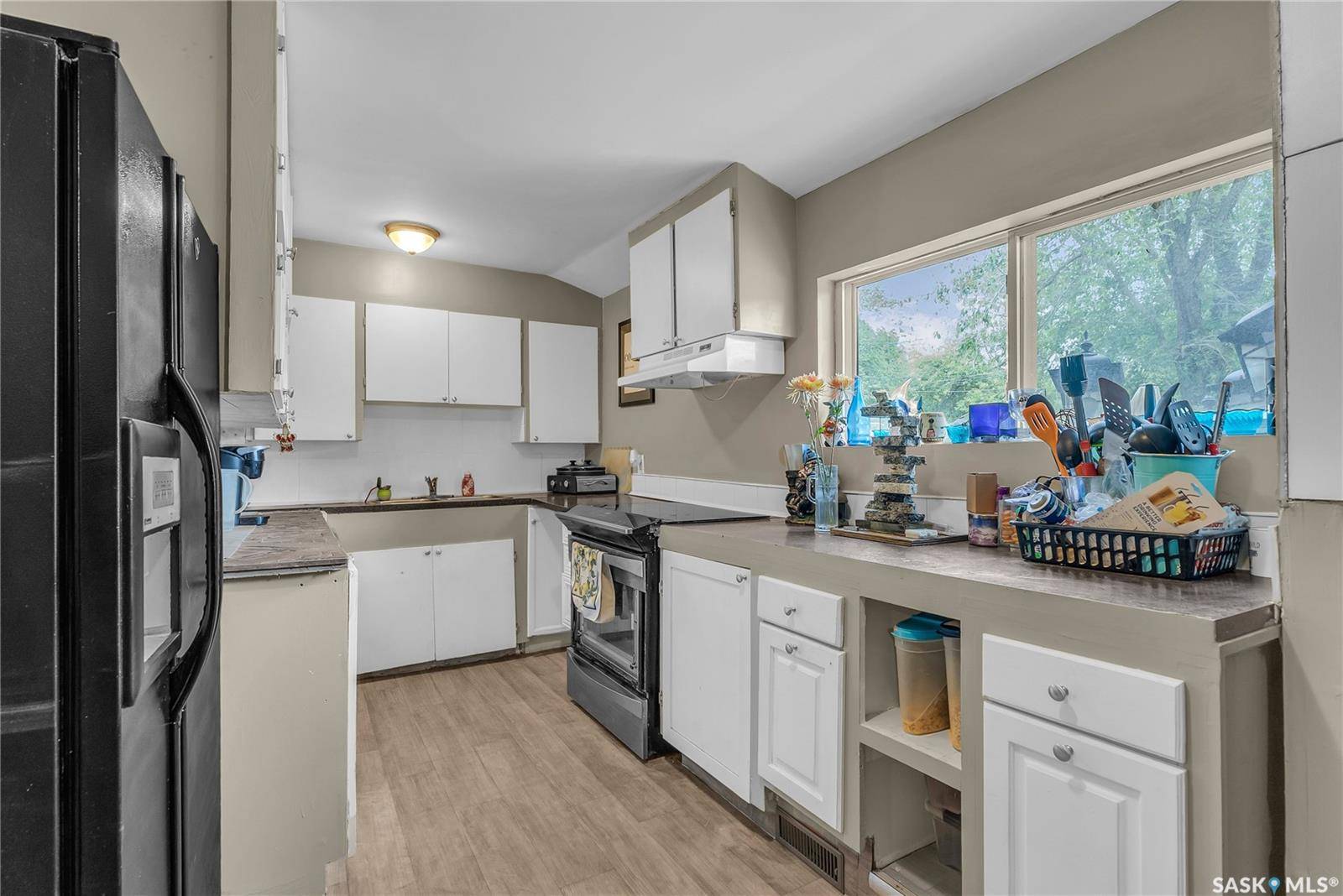 Saskatoon, SK S7M 1Y4,430 I AVENUE S