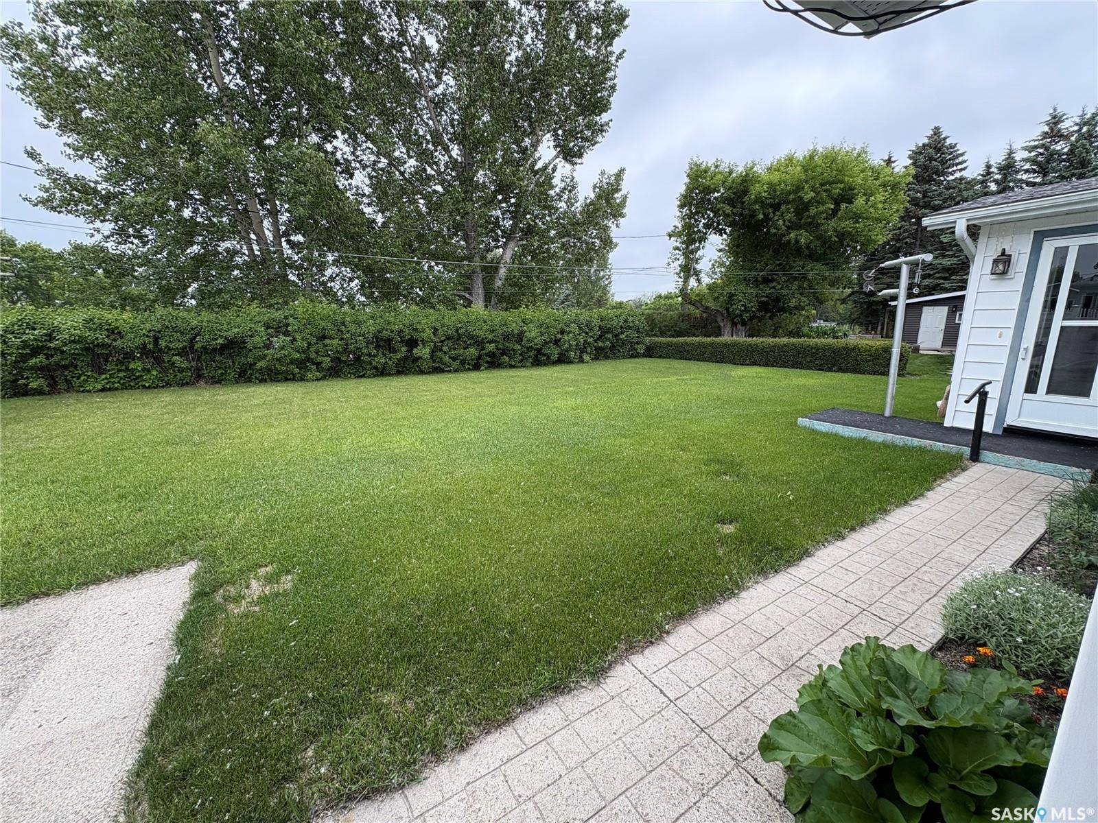 Langenburg, SK S0A 2A0,204 Hillside BAY
