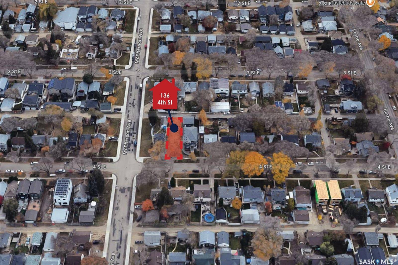 136 4th STREET E, Saskatoon, SK S7H 1H8